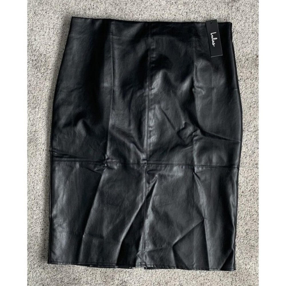NWT LULU'S‎ Women's XL Black Faux Leather Knee/Midi Length Straight Pencil Skirt